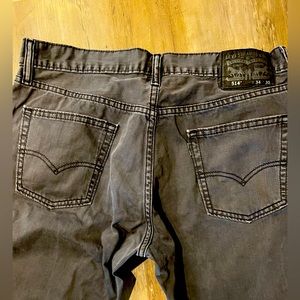 Levi's 514 Mens Size 34x30 Slim Straight Fit, dark gray, Used condition.